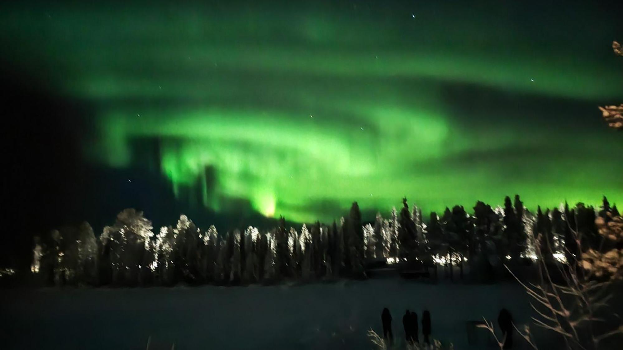 Reindeer River Lights Lodge Кіруна Екстер'єр фото