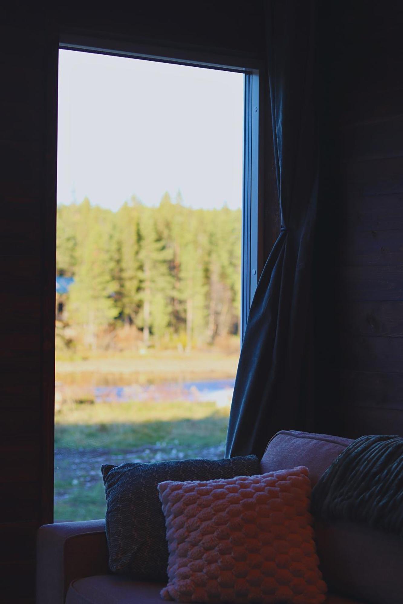 Reindeer River Lights Lodge Кіруна Екстер'єр фото